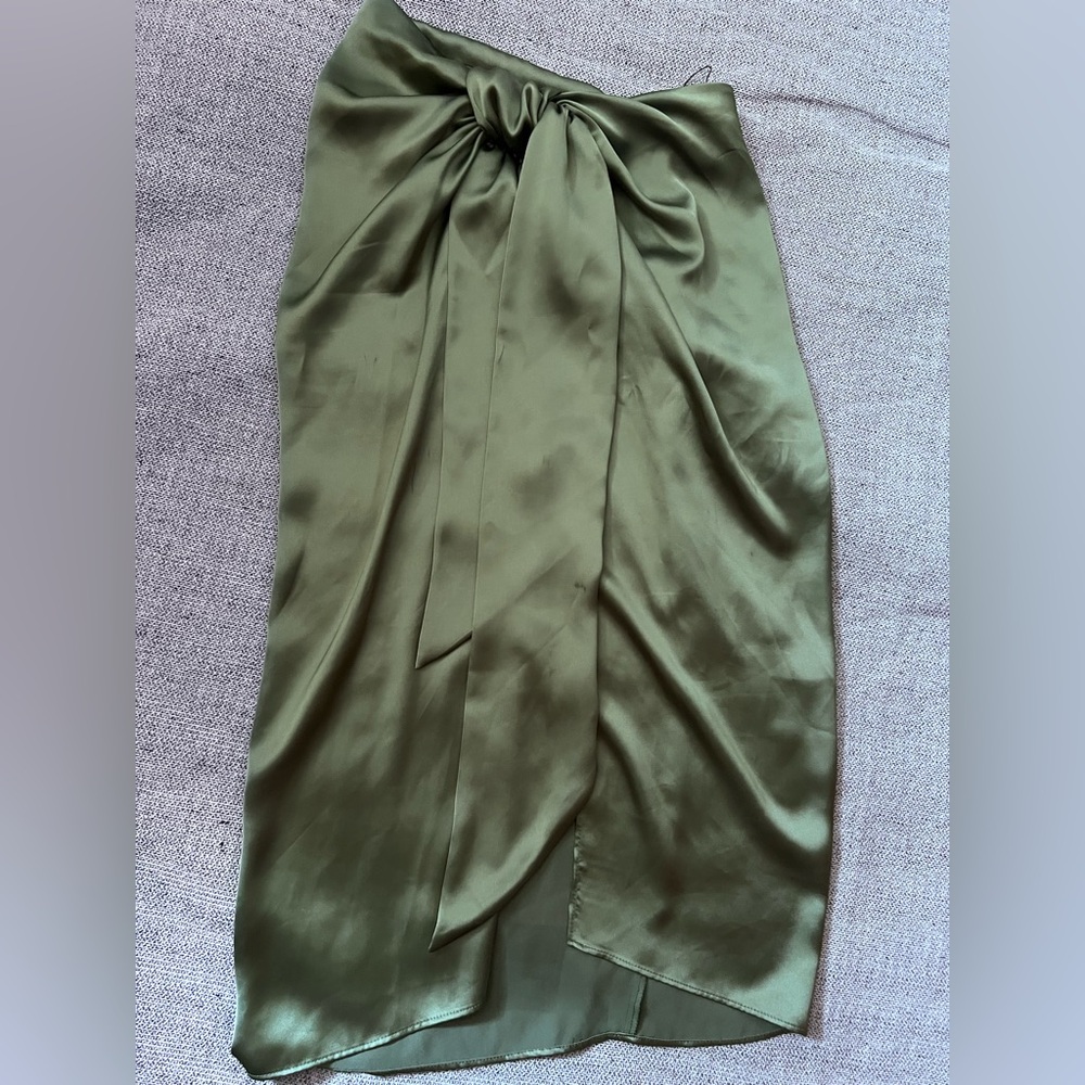 Zara Olive Green Satin Midi Skirt